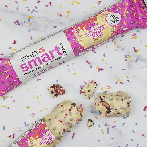 PhD Nutrition Smart Bar 24x32g Birthday Cake | ROUGHBULL FITNESS